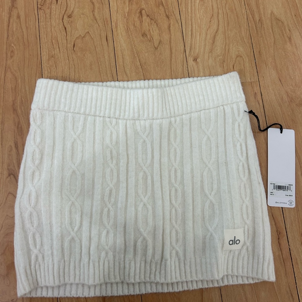 ALO Yoga Cream Ribbed Mini Pencil Skirt